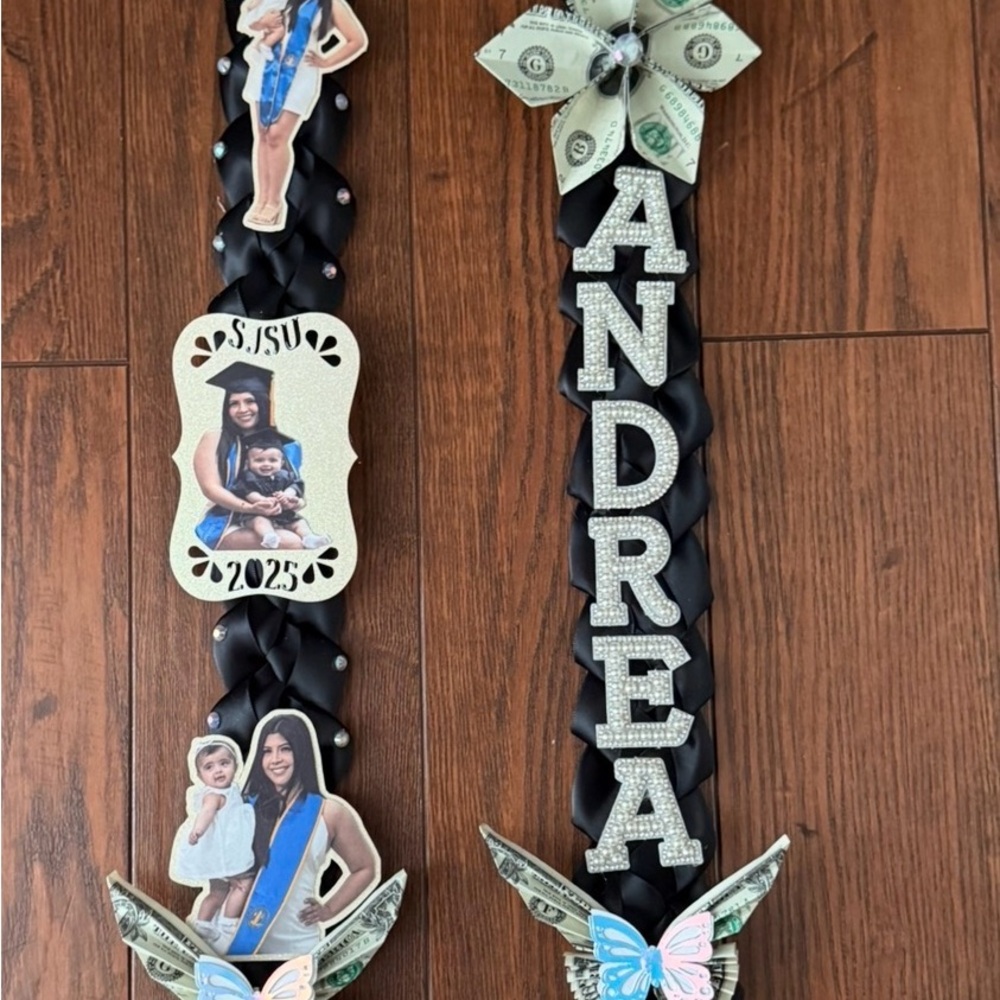 Graduation Lei - Picture 4 of 16